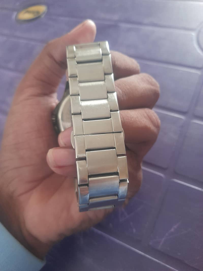 watch 1