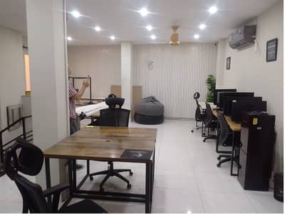 Brand New Office Area 1100 Square Feet Available For Rent In Gulberg 3 Lahore