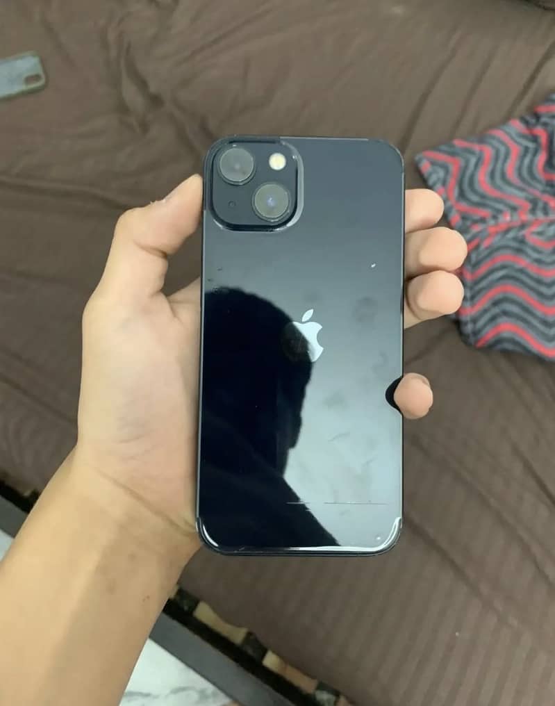 Apple iPhone 13 0