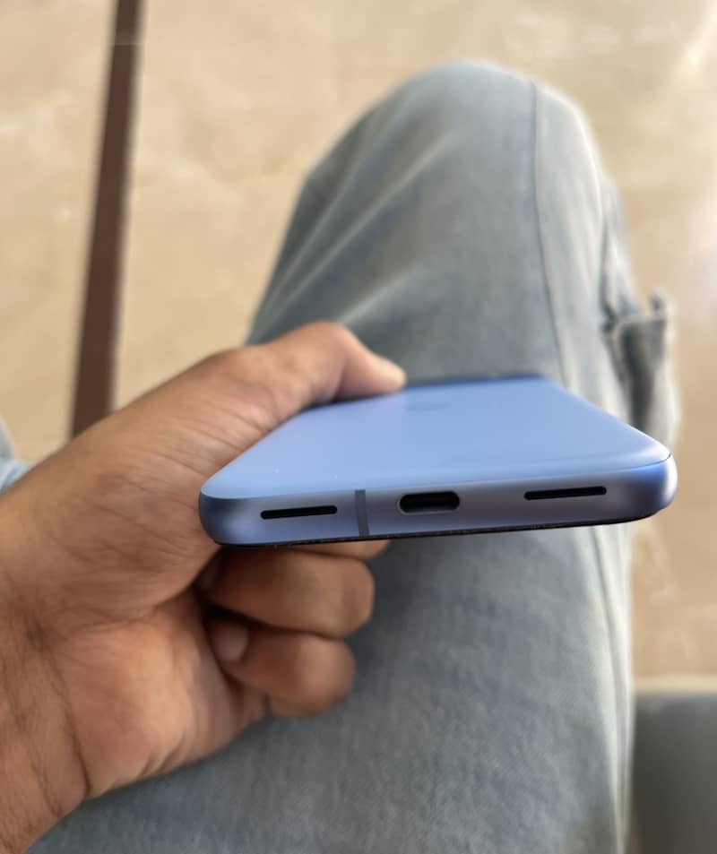 Google Pixel 8a 1