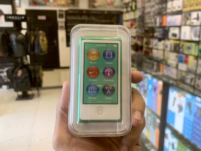 Apple iPod Nano Green Brand New Sealed Collector’s Item