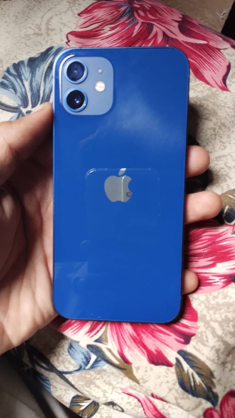 Apple iPhone 12 8