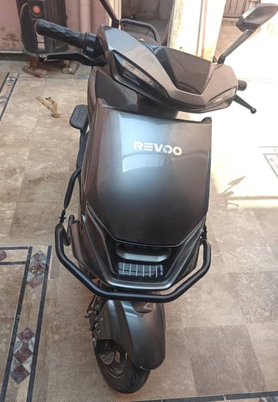 Revoo C32 Young brand new sacrech less