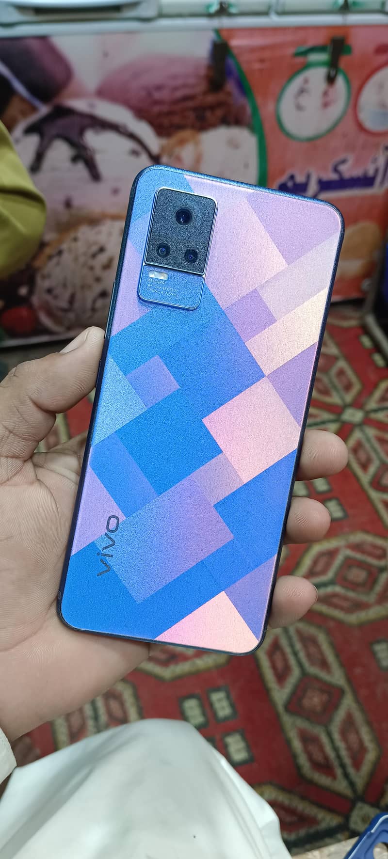 vivo v21e 1