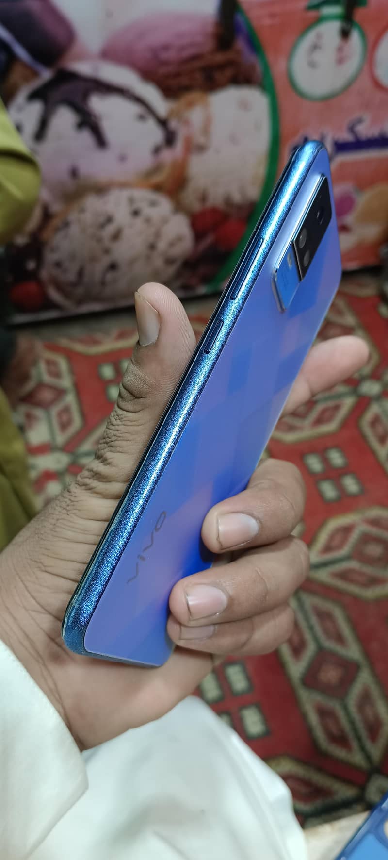 vivo v21e 4