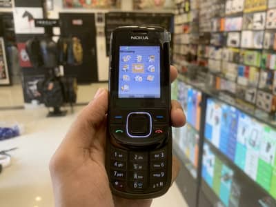 Nokia 3600 Slide Pre-Owned Vintage Phone with Charger