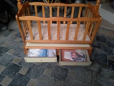 wood jhulaa
