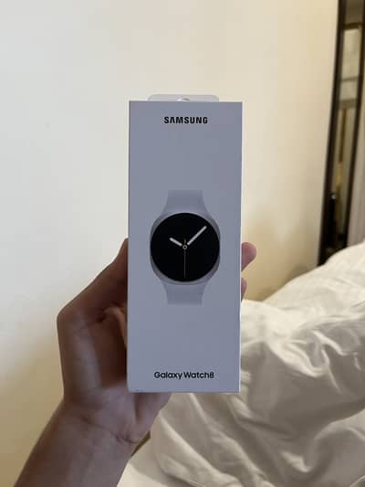 Samsung watch 8 44mm new with 2 year warranty