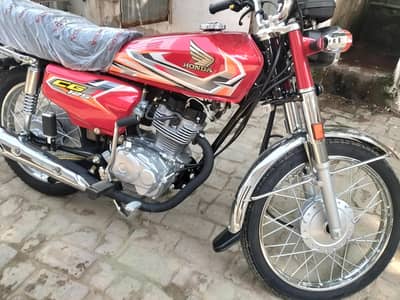 Honda cg125 2027 sticker Red color brand new zero meter