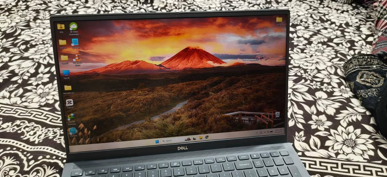 Dell Vostro 7500 Cor i7 10th Gen (16gb RAM/1TB NVM SSD 4GB Dedicated) 0