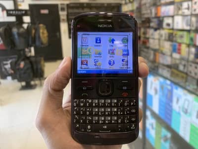 Nokia E5 Brand New Limited Edition Colour Phone Only