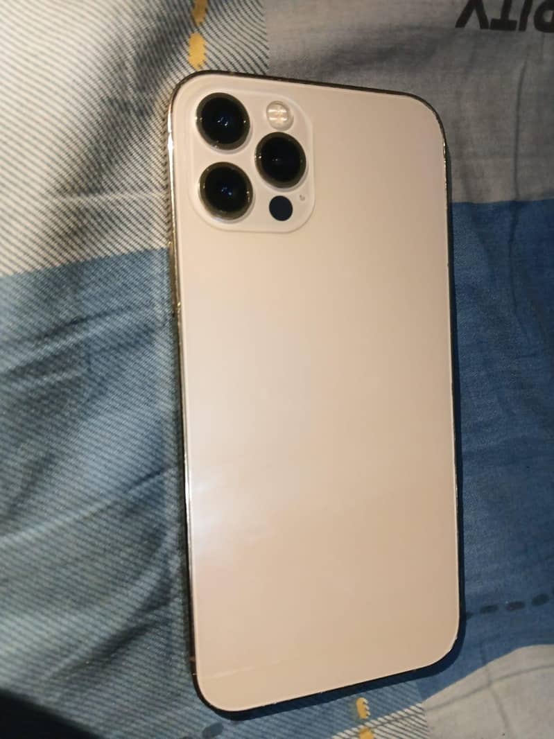 Apple iPhone 12 Pro 2