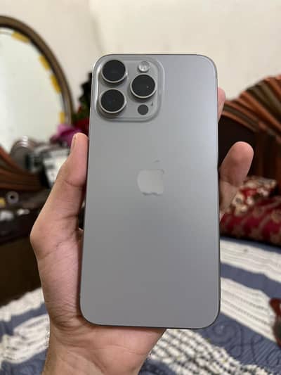 Apple iPhone 15 Pro Max