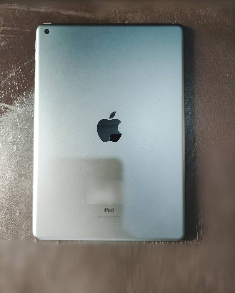 Apple Ipad 7 4