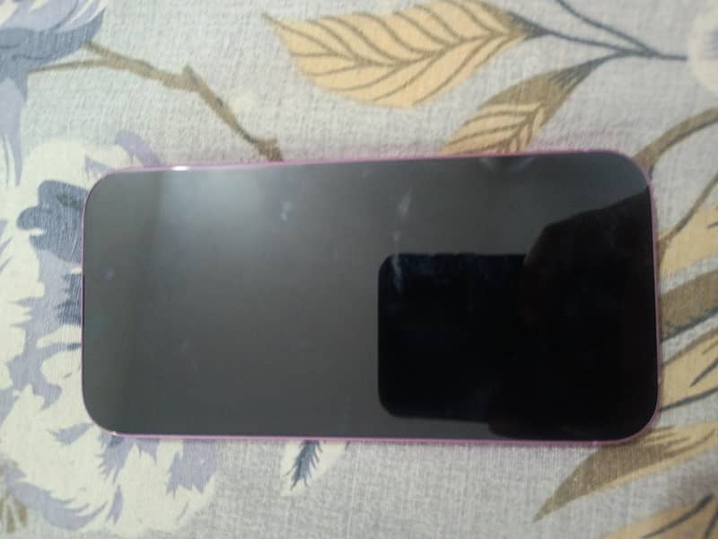 Apple iPhone 16 6