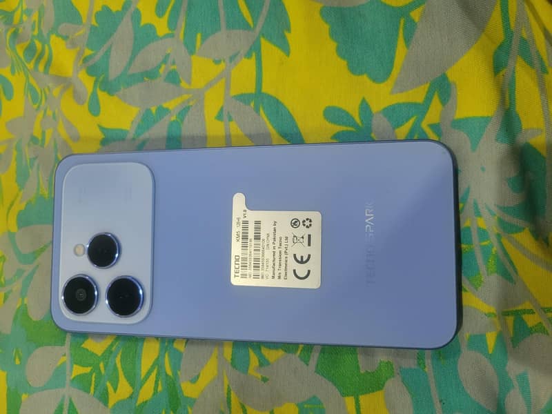 Tecno Spark 40 0