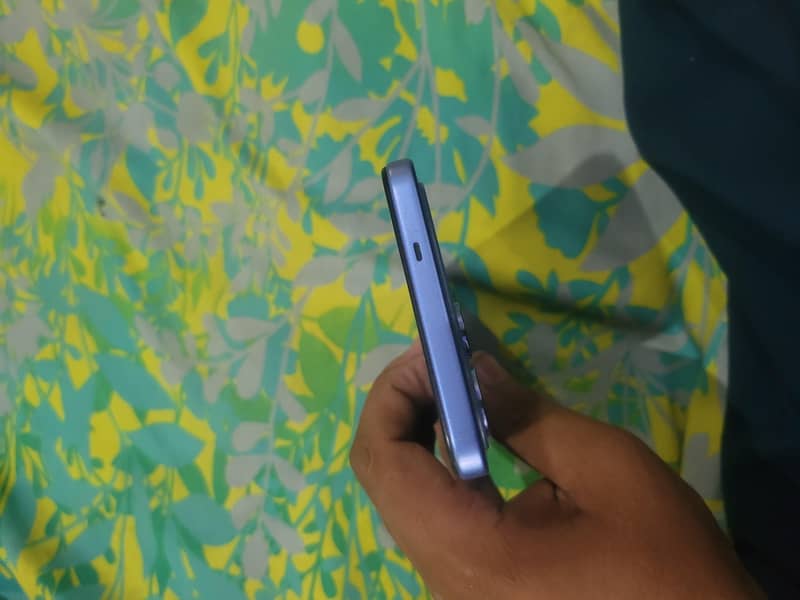 Tecno Spark 40 2