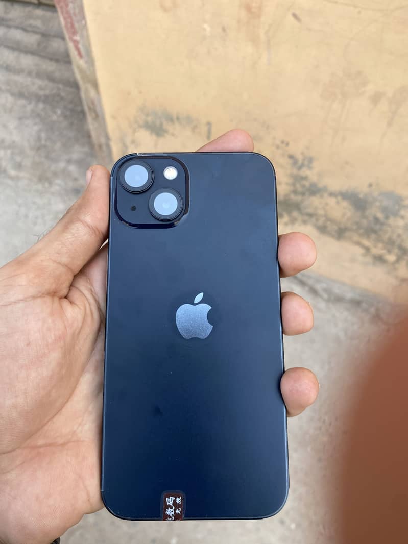 Apple iPhone 13 jv 0