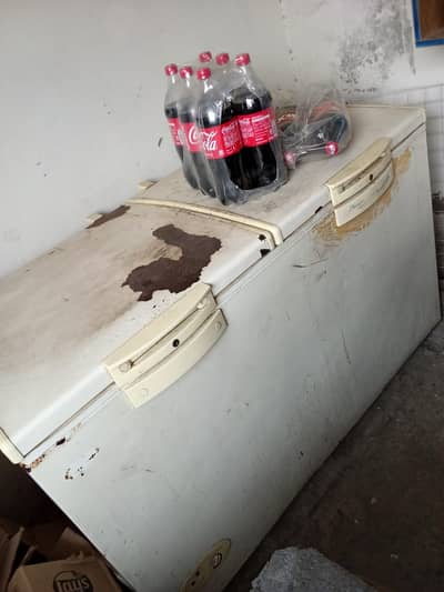 Used Condition Deep Freezer for Sale