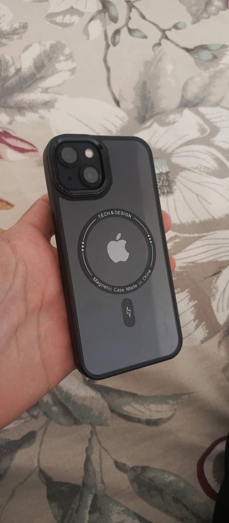 Apple iPhone 13 6