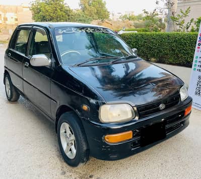 Daihatsu Cuore 2012