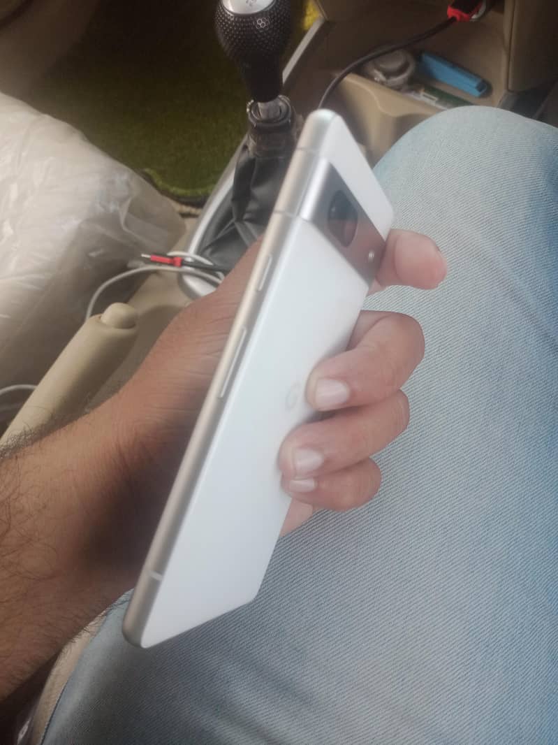 Google Pixel 7a 3