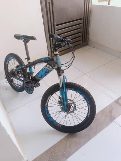 bdf a bit used cycle with disk brakes