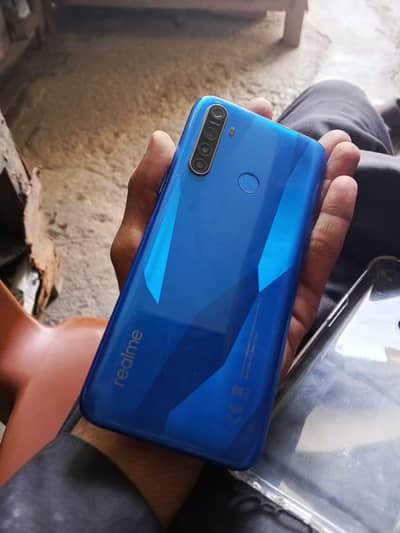 Realme 5