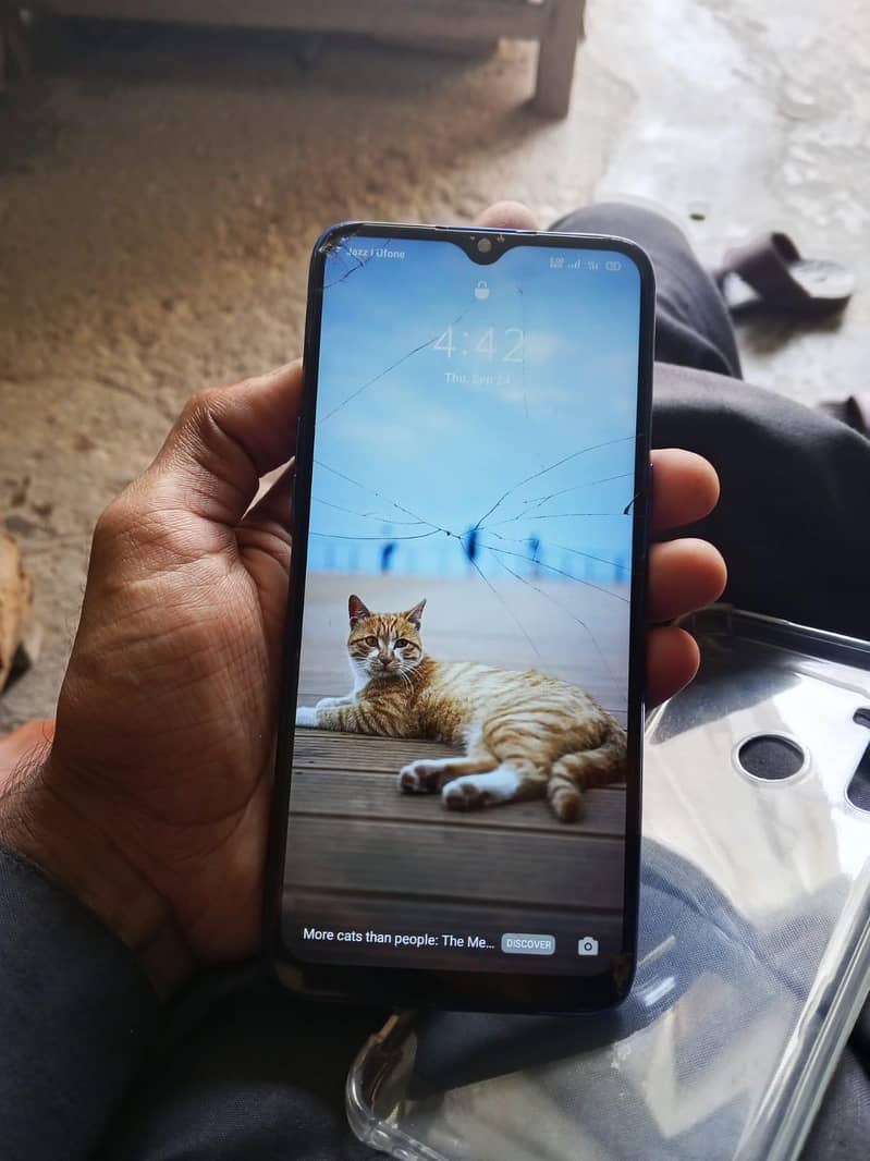 Realme 5 (4'64) 2