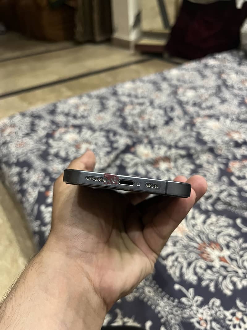 Apple iPhone 12 Pro 0