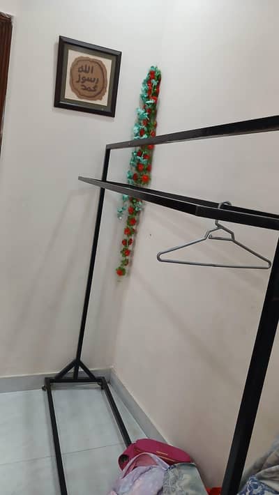 clothes stand