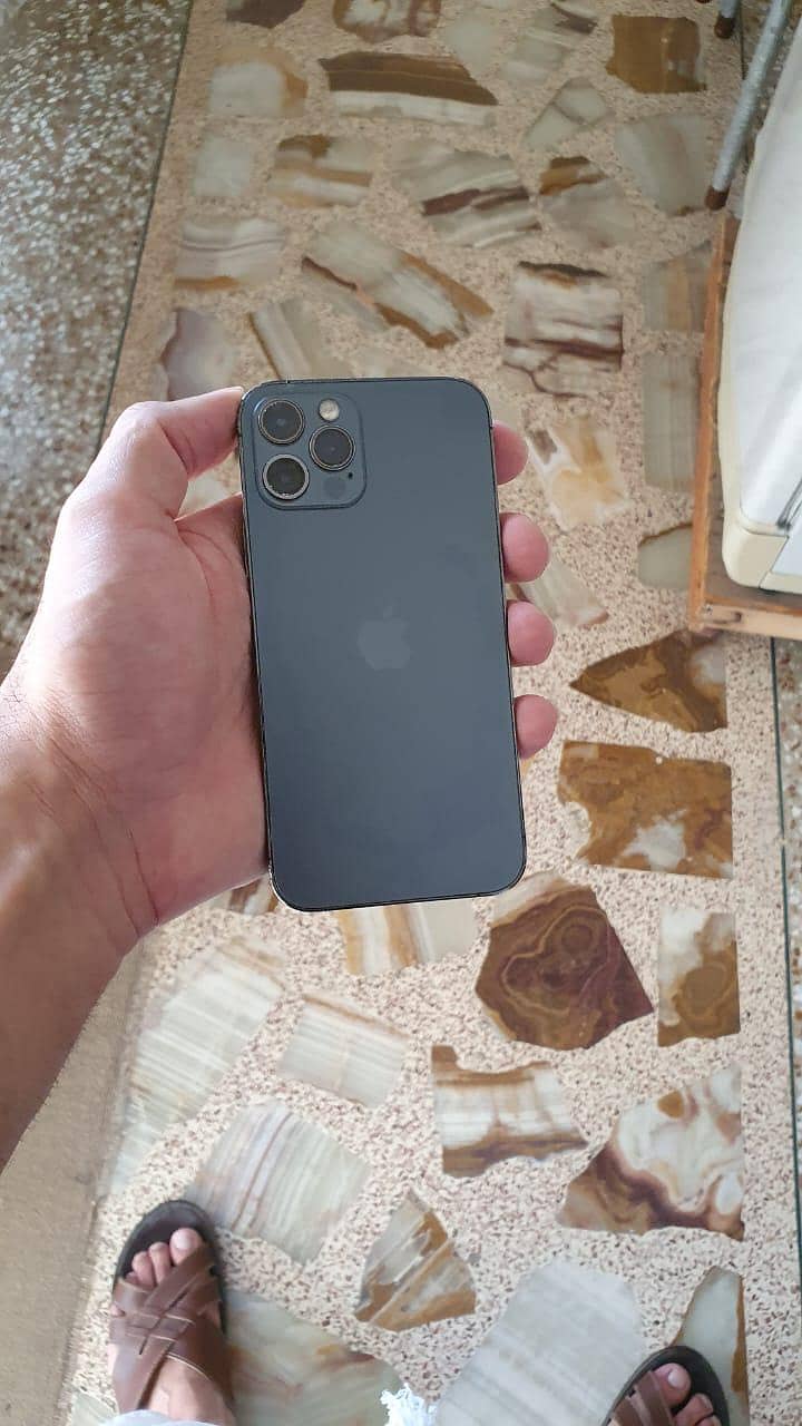 Apple iPhone 12 Pro 1