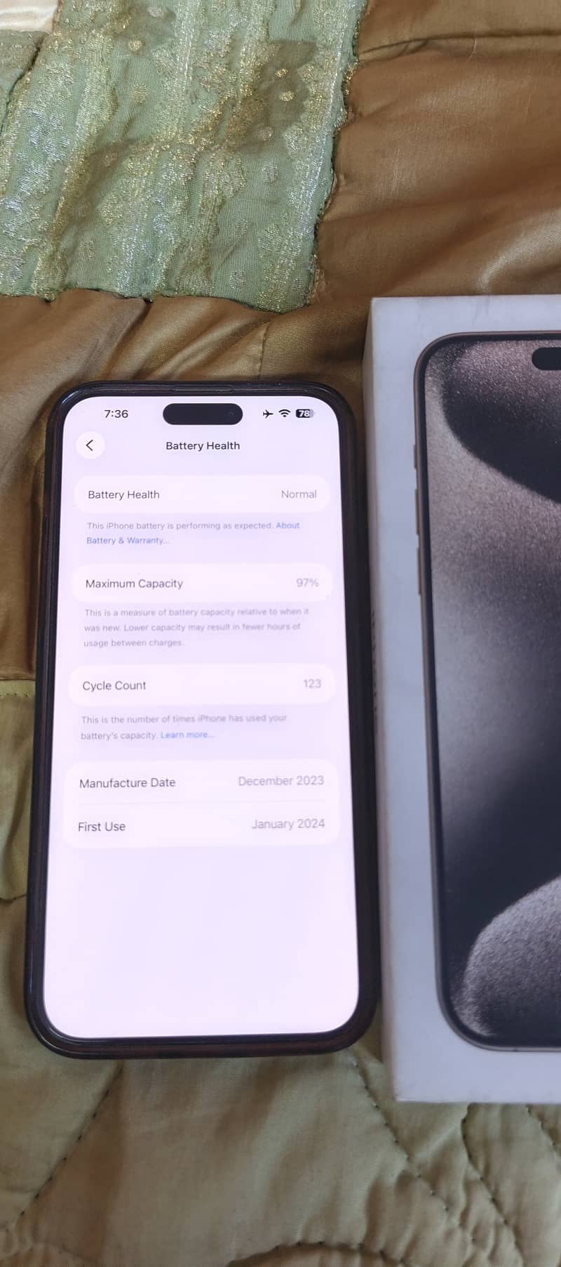 Apple iPhone 15 Pro Max 0
