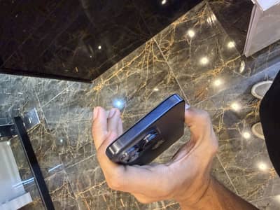 iPhone 15 Pro sim working FU
