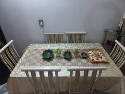 Dining Table with Glass Top (6 Seater)