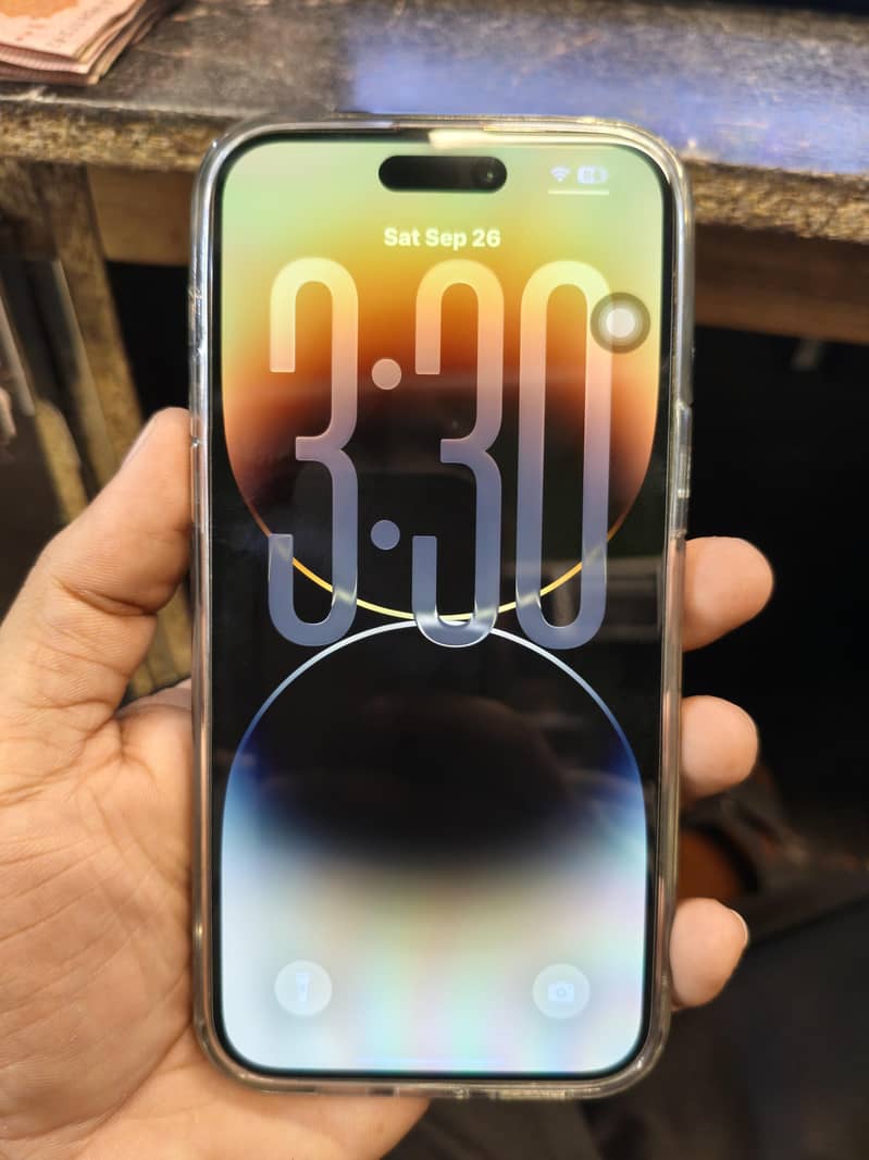 Apple iPhone 14 Pro Max 0