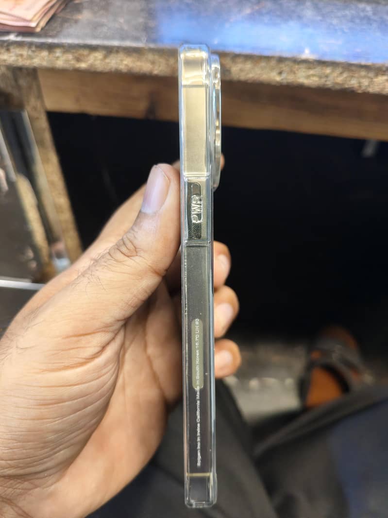 Apple iPhone 14 Pro Max 2