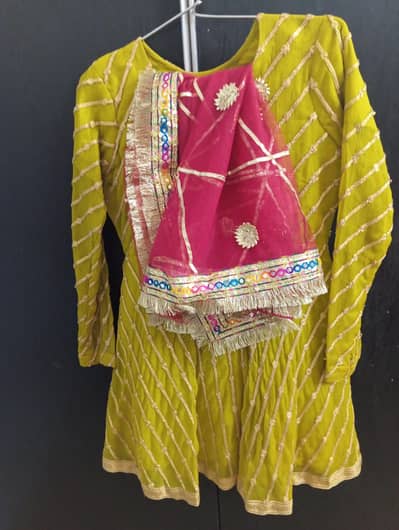 garara short frock