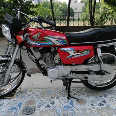 Honda 125 lush condition 2023 model