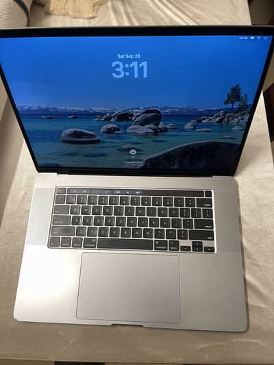 Macbook pro 2019 16inch i7