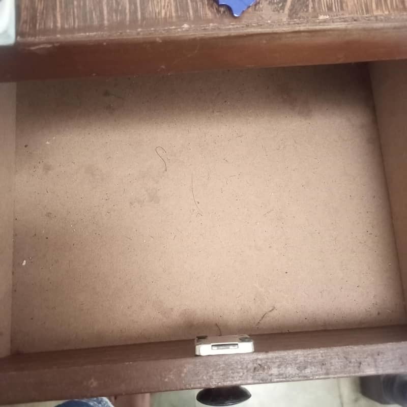 computer table 3