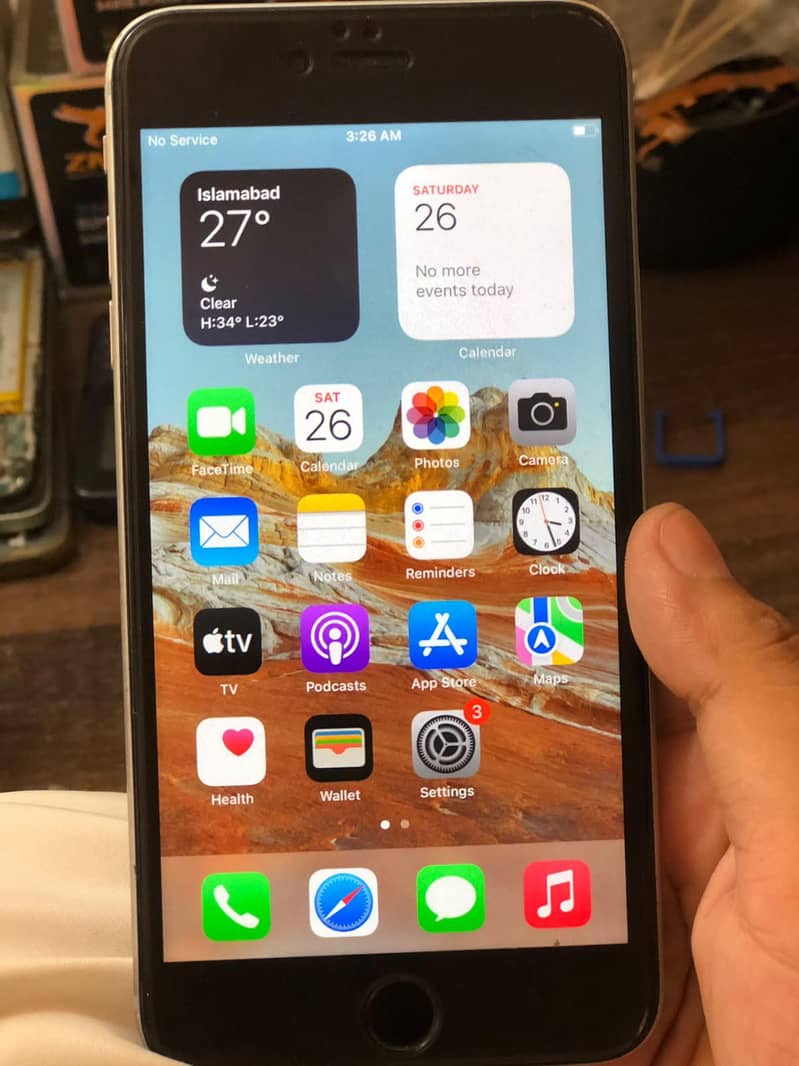 Apple iPhone 6S Plus 1