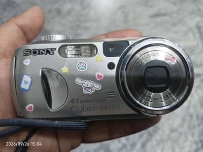 Sony Cyber-shot Digital Camera – Original & Working – 14,500 PKR