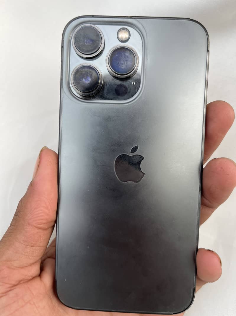 Apple iPhone 13 Pro 6