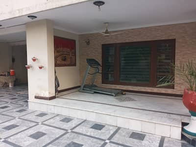 2 Kanal House For Rent In Gulberg 3, Gulberg | Ideal For Family & Silent Office
