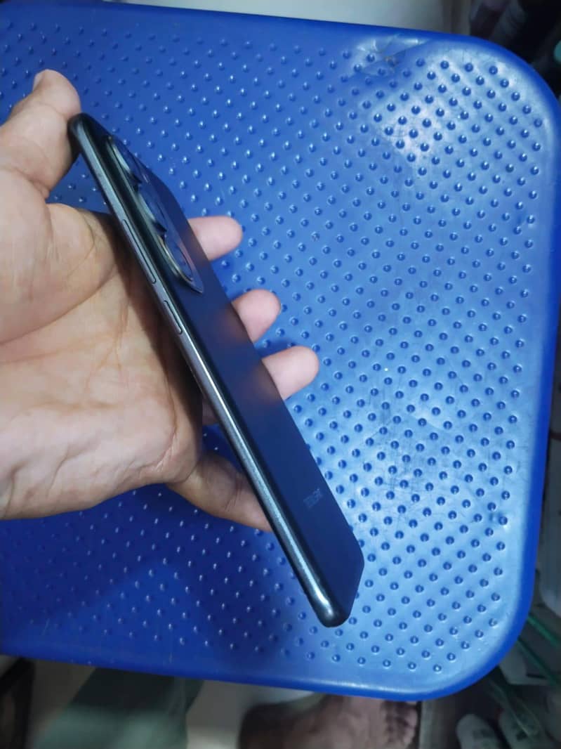 Tecno Spark 40 pro Plus 4