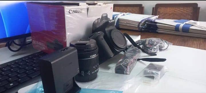 Camon 800D camera 2