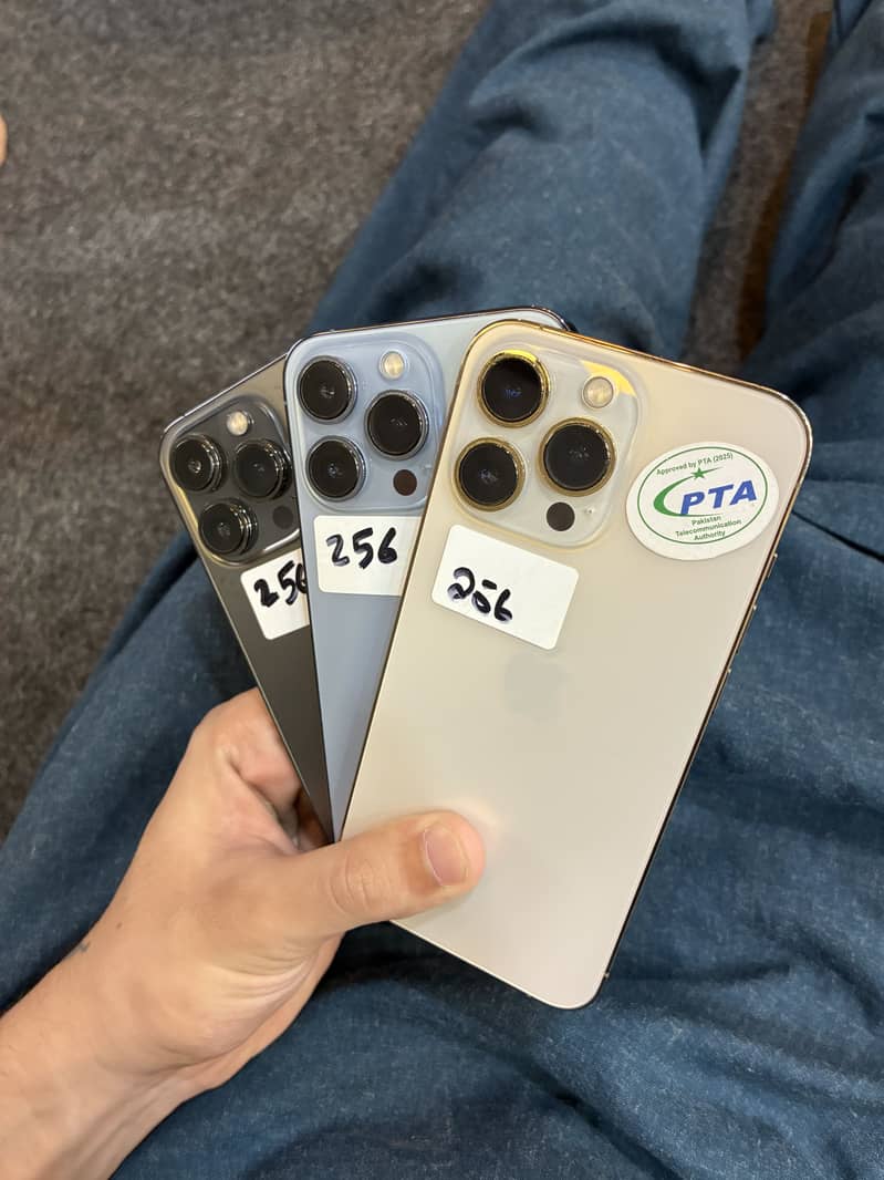 Apple iPhone 13 Pro 3