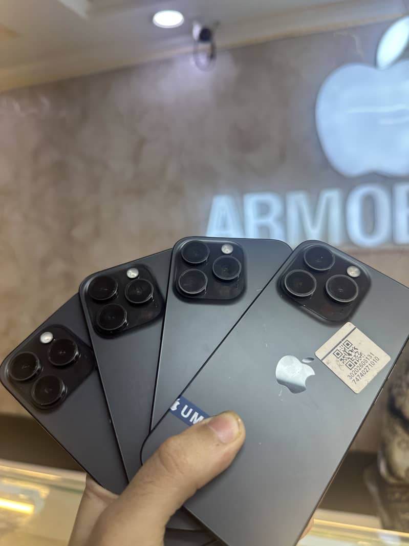 Apple iPhone 15 Pro 3