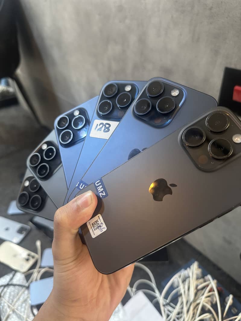 Apple iPhone 15 Pro 6